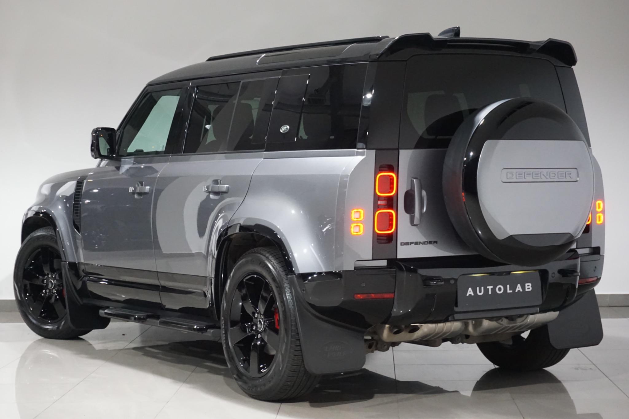 Land Rover Defender 110 3.0 D250 MHEV X-Dynamic HSE Auto 4WD Euro 6 (s/s) 5dr